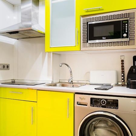 Suites Las Setas & Bicicletas Electricas Gratis Seville Exterior photo