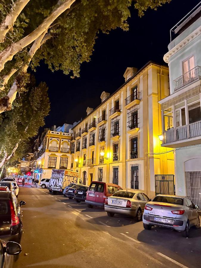 Suites Las Setas & Bicicletas Electricas Gratis Seville Exterior photo
